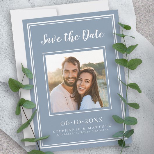 Weddenschap Verloving Paar Foto Modern Dusty Blue Save The Date