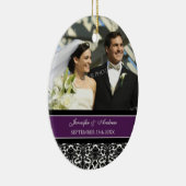 Weddenschap voor Plum Black Damask Keramisch Ornament (Rechts)