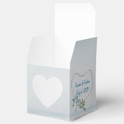 Weddenschap White Ribbon Heart Favor Box Bedankdoosjes (Geopend)