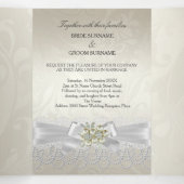 Weddenschap White Swans Cream Pearl Lace Damask 3 Drieluik Uitnodiging (Binnenkant midden)