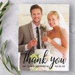 Weddenschappen Bedankt Bride en Groom Foto B Briefkaart<br><div class="desc">Weddenschap Hartelijk dank voor het Briefkaart van Bride en Groom - Zwart script</div>