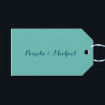 Weddenschappen met minimalistisch klassiek blauw cadeaulabel<br><div class="desc">Deze sjabloon kan worden aangepast aan alle professionele beroepen.</div>