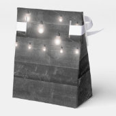 Weddenschappen op grijs hout bedankdoosjes (Achterkant)