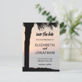 Weddensoonset met palmboom Silhouette Beach Scene Aankondigingskaart (Staand voorkant)