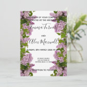 Weddensuitnodiging | Paars Floral Script Kaart (Staand voorkant)