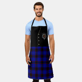 Wedderburn Clan Badge & Tartan Kilt Schort (Gedragen)