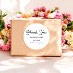 Wedding Black White Hartelijk dank Ronde Sticker<br><div class="desc">Wedding Dank je Sticker in zwart-wit. Bekijk hieronder ons collectie voor je winkel voor overeenkomende objecten.</div>