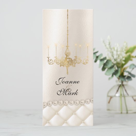 Wedding Chandelier Lighting Ivory Pearls Menu Card (Staand voorkant)