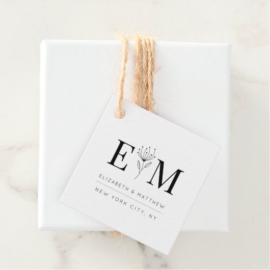 Wedding Elegant Chic Modern Monogram Foliage Bedankjes Labels (In situ)