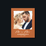 Wedding gepersonaliseerde moderne foto Mr en Mrs. Canvas Afdruk<br><div class="desc">Moderne,  simpele verscheurde randen hebben een foto gemaakt van Mr. en Marsbruiloft,  gepersonaliseerd in cadeau.</div>