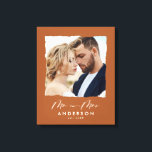 Wedding gepersonaliseerde moderne foto Mr en Mrs. Canvas Afdruk<br><div class="desc">Moderne,  simpele verscheurde randen hebben een foto gemaakt van Mr. en Marsbruiloft,  gepersonaliseerd in cadeau.</div>