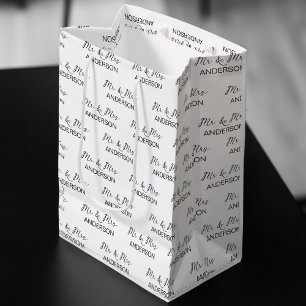 Wedding gift Mr. en Mrs. gepersonaliseerde naam Medium Cadeauzakje