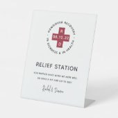 Wedding Hangover Relief Station Reclamebord Met Voetstuk (Voorkant)