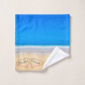 Wedding Hearts in Zand Familie Monogram, Groom Mr. Bad Handdoek (Wasdoekje)