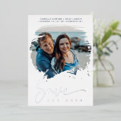 Wedding Modern Brushstroke Photo Engaged Couple Folie Uitnodiging (Staand Voorkant)