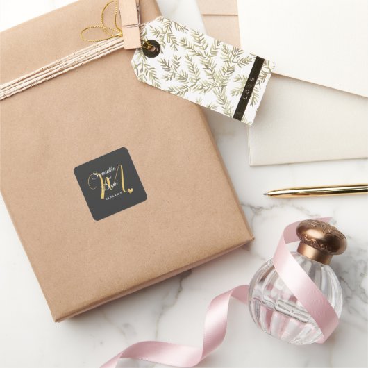 Wedding Monogram Design with Names and Date Vierkante Sticker (Geschenken)