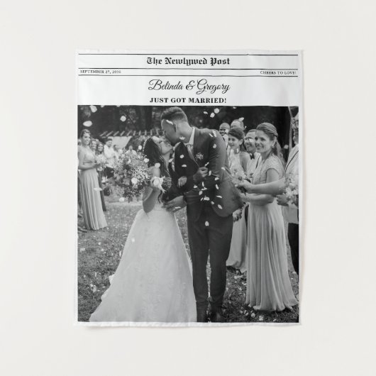 Wedding Newspaper Fun Photo Photobooth Backdrop Wandkleed (Voorkant)