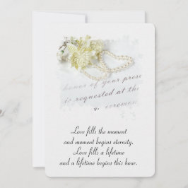 Wedding Pearl Heart over formele uitnodiging