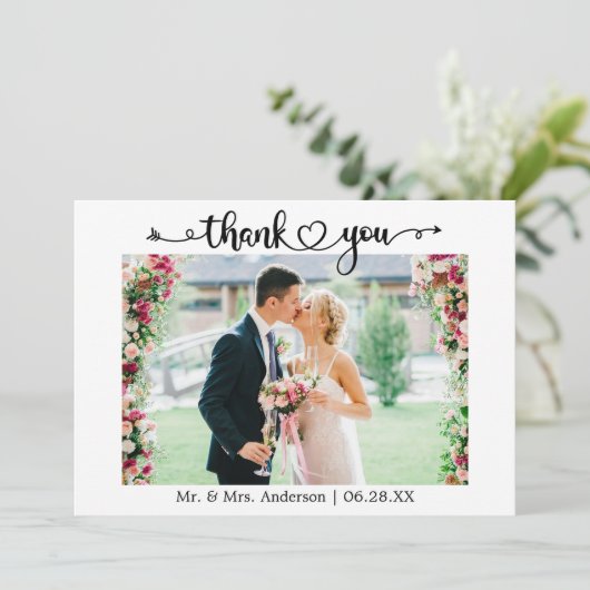 Wedding Photo Calligraphy Script Heart  Bedankkaart (Staand voorkant)