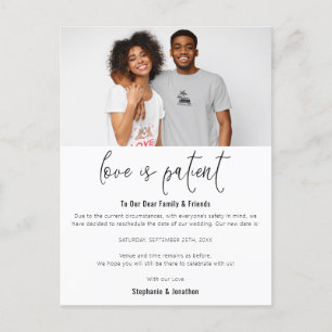 Wedding Photo Love is Patiënt nieuwe datum opslaan Aankondigingskaart