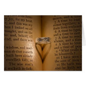 Wedding Ring Heart Shadow op Bijbel (Voorkant Horizontaal)