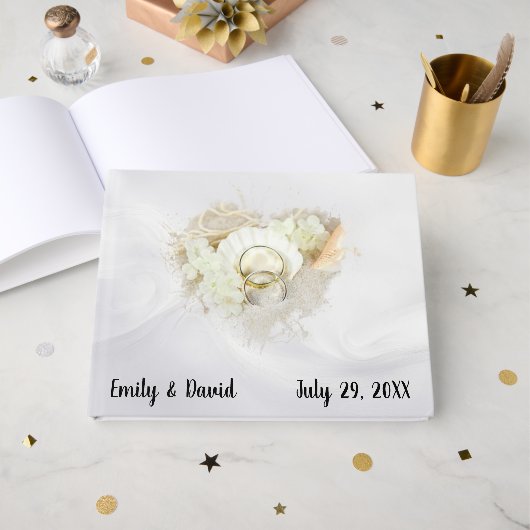 Wedding Rings in Seashell On White Satin Gastenboek (Voorkant open)