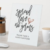 Wedding Spread Love Not Germs Sanitizer Reclamebord Met Voetstuk (Insitu)