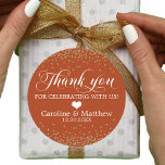 Wedding Terracotta Sprinkle BEDANK JE KIES Ronde Sticker<br><div class="desc">Het levendige kalligrafiemanuscript dank u stickers om aan uw enveloppen en/of giften toe te voegen gunt. Terracotta,  boho roest,  achtergrondkleur (kan in om het even welke kleur worden veranderd) met faux zilveren glitter confetti. Ideaal voor elke keer. Etiket bewerkbare sjabloon</div>