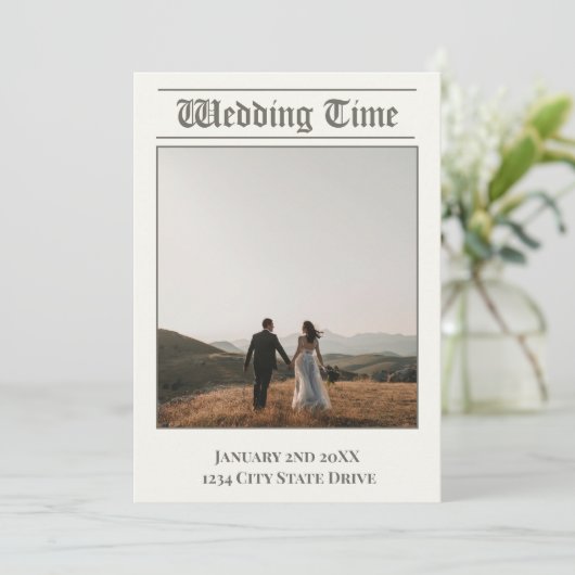 Wedding Time Newspaper - Uitnodiging Herinnering K (Staand voorkant)