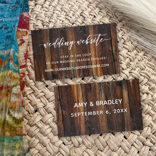 Wedding Website Details, Script & Rustic Wood Informatiekaartje