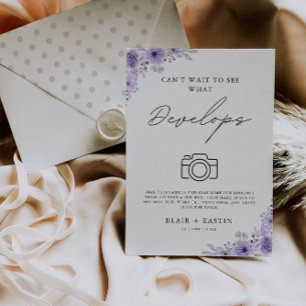 Wedding Wegwerp Camera Teken Paarse Ontwikkelt Kaart