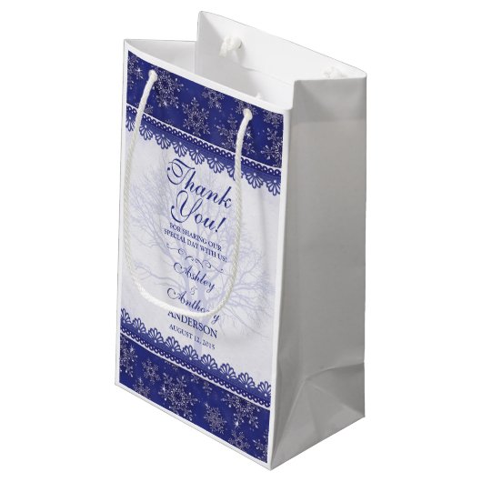 Wedding Welkom Gift Bag Blauwe Winter Sneeuwvlok Klein Cadeauzakje (Achterkant Gekanteld)