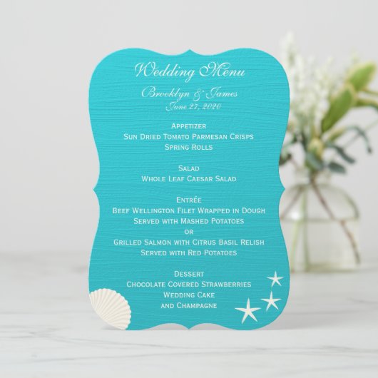 Weddingmenu met schelpen op het strand op maat gem kaart (Staand voorkant)