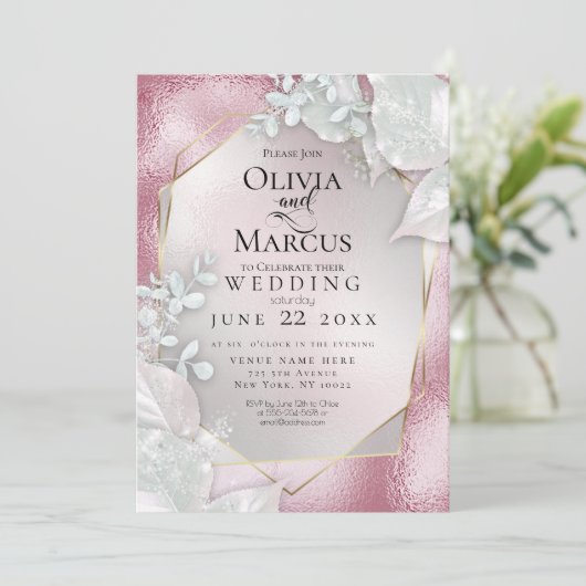 WEDING | Bleke uitnodiging van Burgundy Pearl Shim (Staand voorkant)