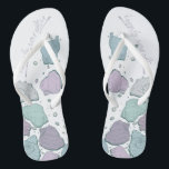 WEDINGSCHOENEN | Modern Seashells Dusty Blue Lila Teenslippers<br><div class="desc">Een leuk stoffig blauw en pruim lila zeeschelp ontwerp. Handgeschreven kalligrafie die zegt dat Happily Ever After - ideaal voor de bruid en bruidegom te draag op het strand voor hun strand bruiloft ceremonie. Ontwerp gemaakt voor TheBarefootBride™ door © WhimsicalArtwork™. Dit maakt deel uit van een bruiloft briefpapier suite collectie...</div>