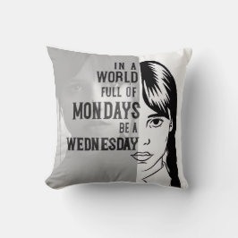 Wednesday - Throw Pillow Kussen