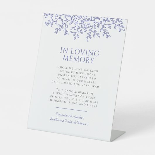 Weduwblauw-bladmonogram liefhebbend geheugen reclamebord met voetstuk (Voorkant)