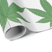 Weed Leaf on Silver Foiled Look Personalized Cadeaupapier (Rol Hoek)