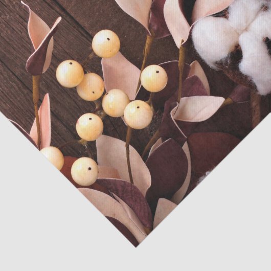 Weefseldocument Verpakking Katoenen Tak op Donker  Tissuepapier (Detail)