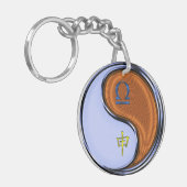 Weegschaal en houten aap sleutelhanger (Voorkant Links)