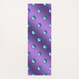 Weegschaal en waterhaan yogamat