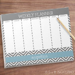 Weekly Planner Robin Egg Blue en Gray Chevrons Notitieblok<br><div class="desc">Een trendy chevron-patroon met verse kleuren is inbegrepen in dit ontwerp - een moderne en eenvoudige look.</div>