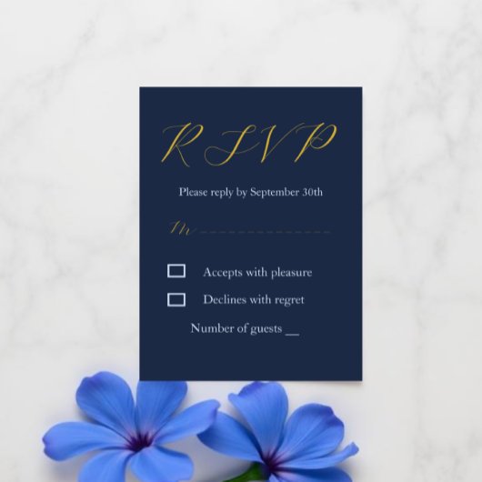 Weelderig blauwe bruiloft RSVP kaartje