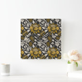 Weelderig bloempatroon met grote gouden bloemen vierkante klok (Huis)