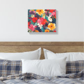 Weelderig en levendig bloemenpatroon canvas afdruk (Insitu (Slaapkamer))