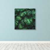 Weelderig groen – Abstracte Monstera Oerwoud Print (Insitu (Houten vloer))
