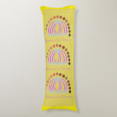 Weelderig op Schaduwen van een prinses make-up reg Lichaamskussen (Voorkant Verticaal)