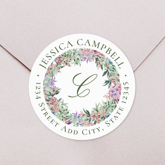 Weelderige bloemenkrans monogram retouradres ronde sticker