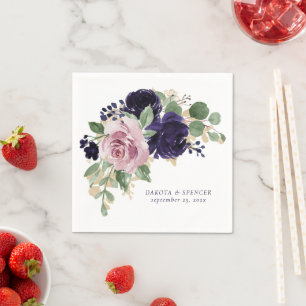 weelderige bloesems   Paarse en roze rozenboeket Servet