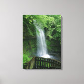 Weelderige groene tropische waterval Wall Art Canvas Afdruk (Voorkant)